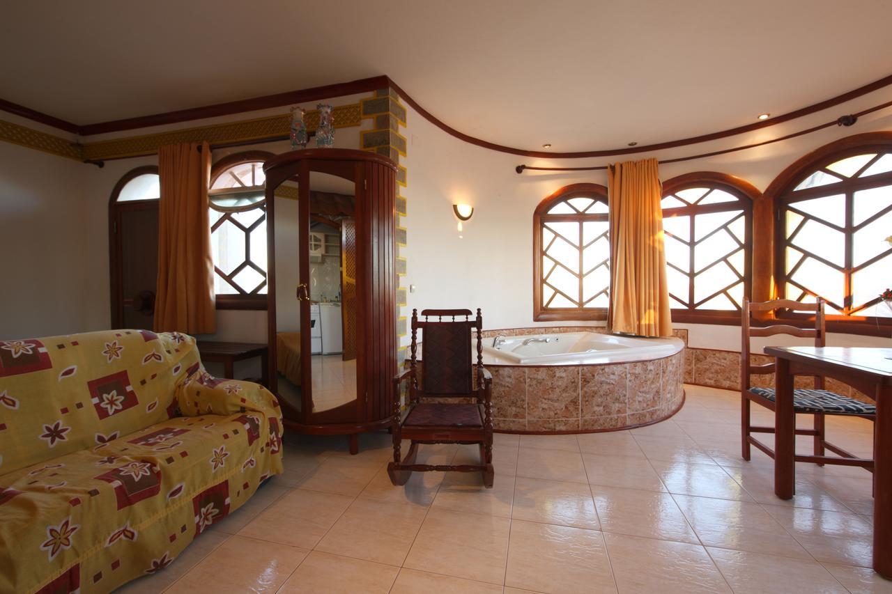Chambre Double ou Lits Jumeaux Deluxe - Vue sur Mer