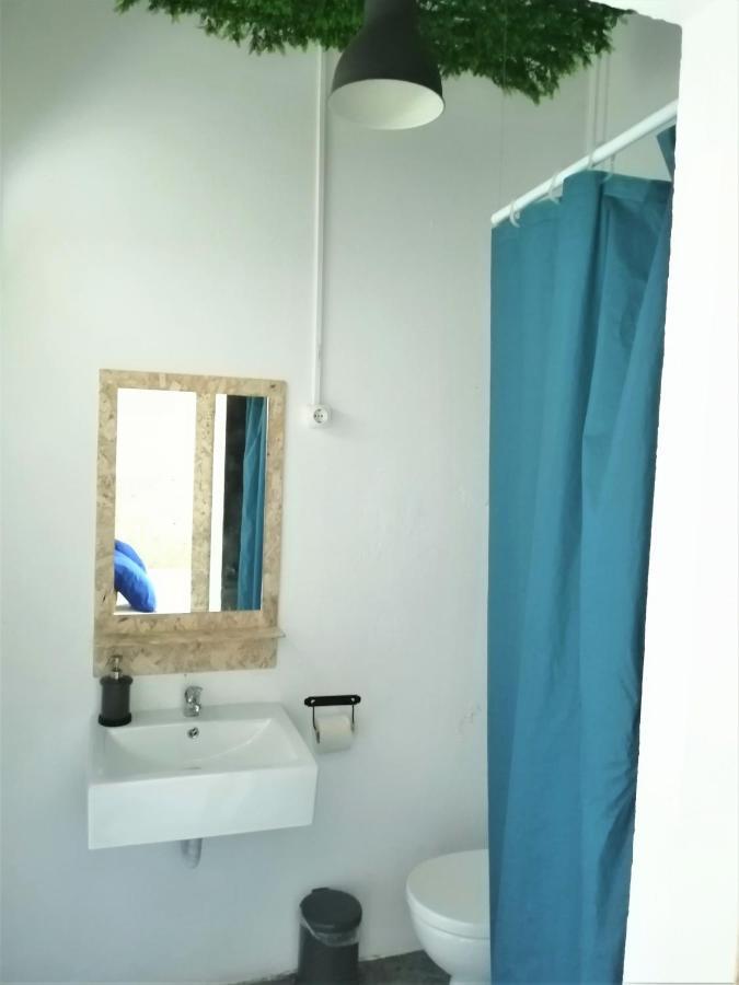 Chambre Double ou Lits Jumeaux avec Salle de Bains Privative